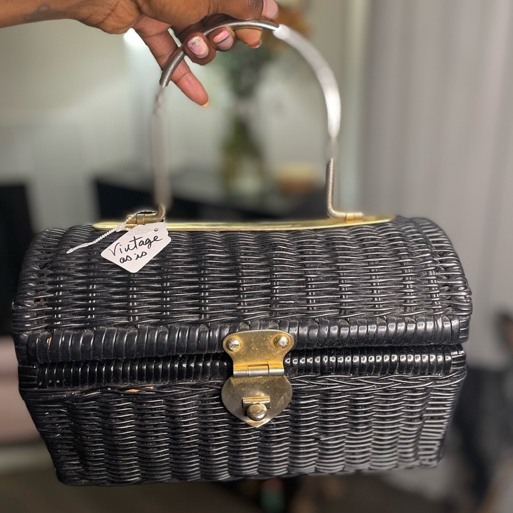 Vintage Basket Weave Purse - Picture 2 of 6